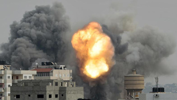 غزہ پر اسرائیلی فوج کی نئے سال کی پہلی بمباری